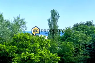 Двустаен апартамент в Бургас, Обзор