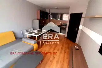 Двустаен апартамент в Бургас, Поморие