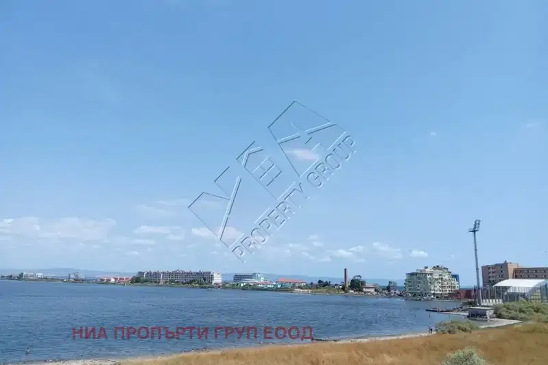 Двустаен апартамент в Бургас, Поморие