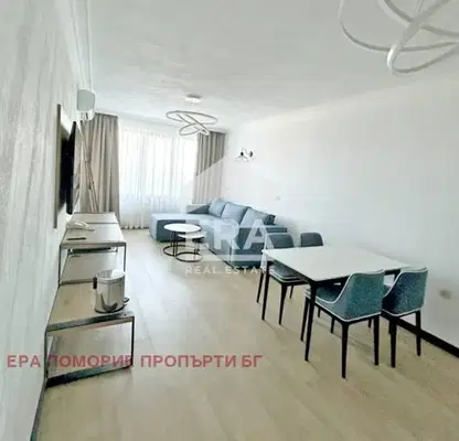 Снимка 3 — Двустаен апартамент в Бургас, Поморие