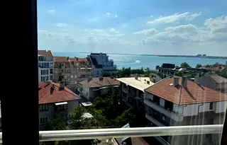 Двустаен апартамент в Бургас, Поморие