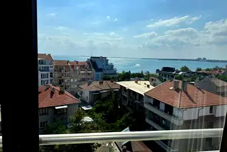Двустаен апартамент в Бургас, Поморие