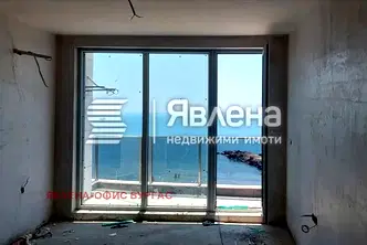Двустаен апартамент в Бургас, Поморие