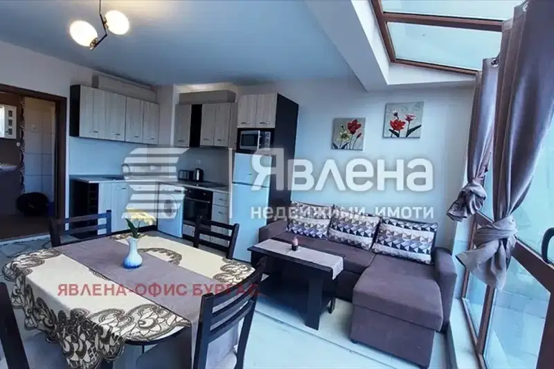 Двустаен апартамент в Бургас, Поморие