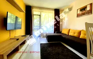 Двустаен апартамент в Бургас, Приморско