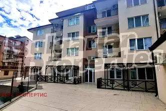 Двустаен апартамент в Бургас, Приморско