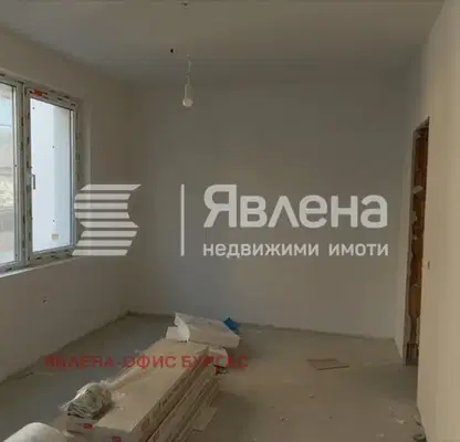 Снимка 3 — Двустаен апартамент в Бургас, Приморско