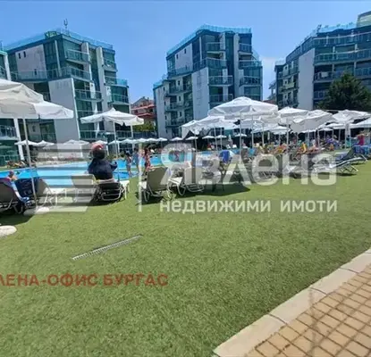Снимка 2 — Двустаен апартамент в Бургас, Приморско