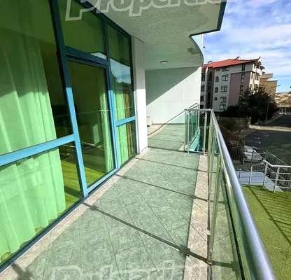 Снимка 4 — Двустаен апартамент в Бургас, Приморско