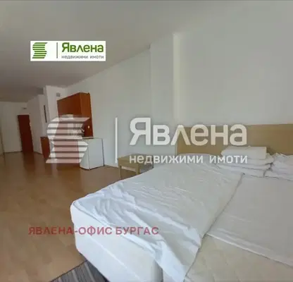 Снимка 4 — Двустаен апартамент в Бургас, Приморско