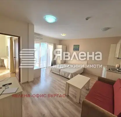 Снимка 3 — Двустаен апартамент в Бургас, Созопол