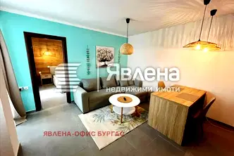 Двустаен апартамент в Бургас, Созопол