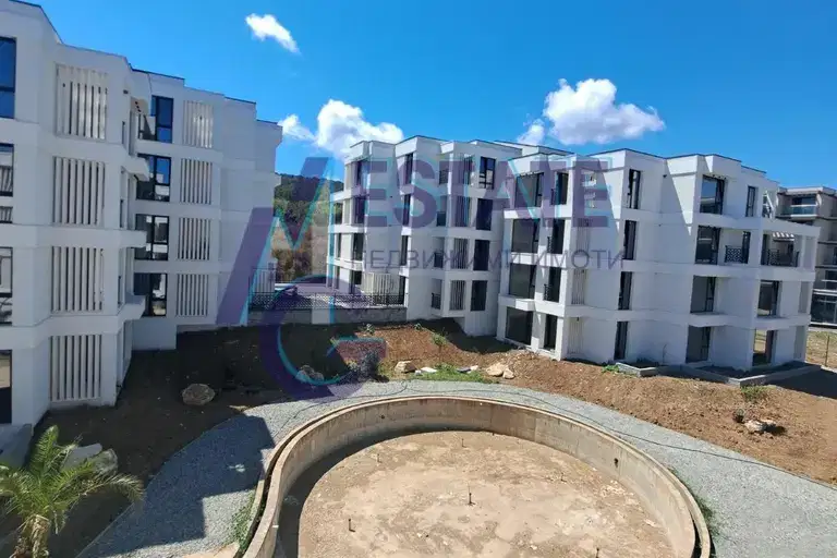 Двустаен апартамент в Бургас, Созопол