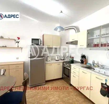 Снимка 2 — Двустаен апартамент в Бургас, Свети Влас
