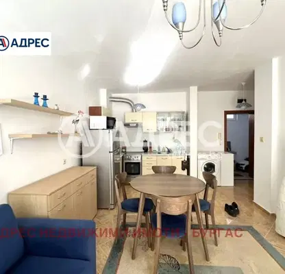 Снимка 3 — Двустаен апартамент в Бургас, Свети Влас