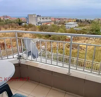 Снимка 2 — Двустаен апартамент в Бургас, Свети Влас
