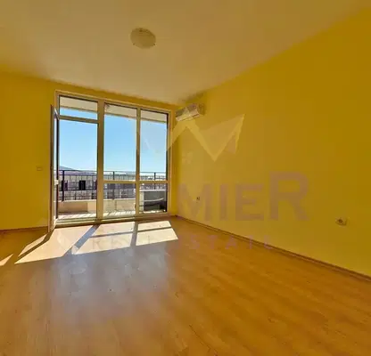 Photo 4 — Two-room apartment with sea view in Sveti Vlas
