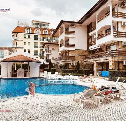 Photo 5 — Two-room apartment with sea view in Elenite resort