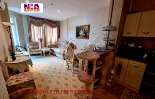 Двустаен апартамент в Бургас, к.к. Елените