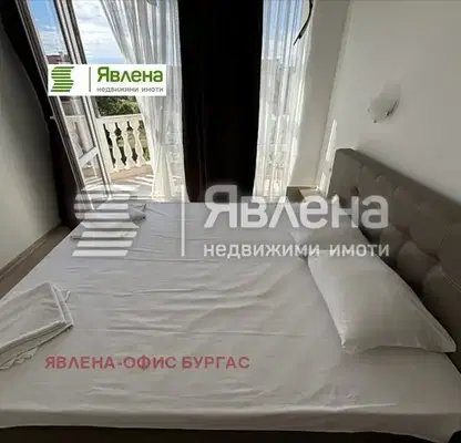 Снимка 2 — Двустаен апартамент в Бургас, к.к. Слънчев бряг