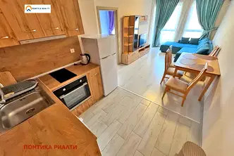 Двустаен апартамент в Бургас, к.к. Слънчев бряг