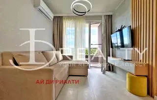 Двустаен апартамент в Бургас, к.к. Слънчев бряг