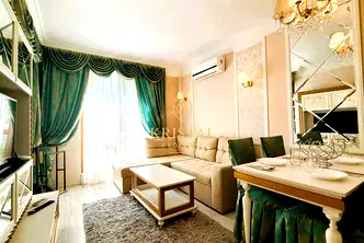 Двустаен апартамент в Бургас, к.к. Слънчев бряг