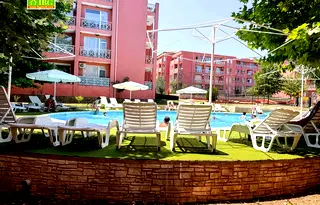 Двустаен апартамент в Бургас, к.к. Слънчев бряг