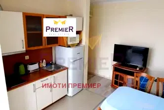 Двустаен апартамент в Бургас, к.к. Слънчев бряг