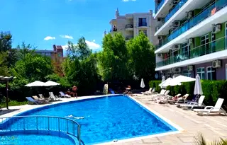 Двустаен апартамент в Бургас, к.к. Слънчев бряг