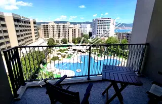 Двустаен апартамент в Бургас, к.к. Слънчев бряг