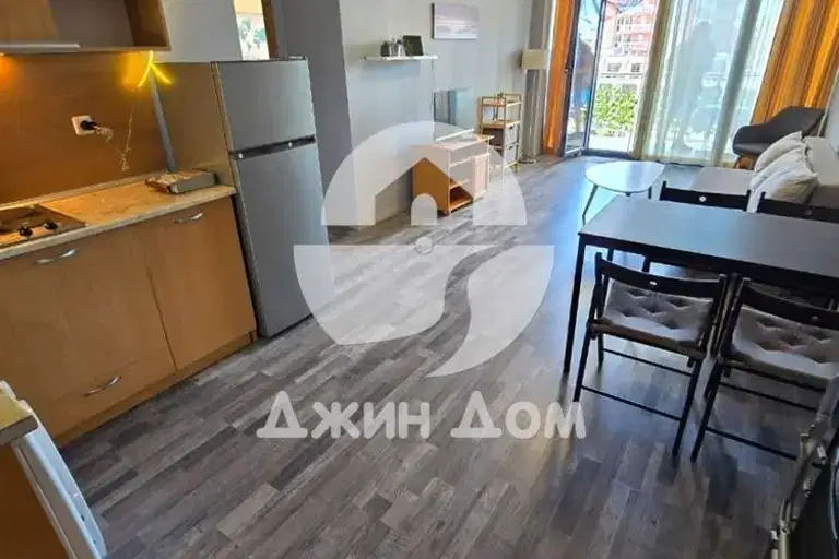 Двустаен апартамент в Бургас, к.к. Слънчев бряг