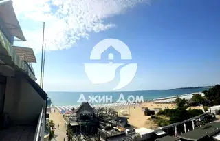 Двустаен апартамент в Бургас, к.к. Слънчев бряг