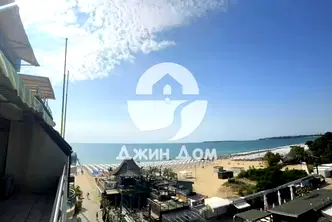 Двустаен апартамент в Бургас, к.к. Слънчев бряг