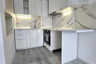Двустаен апартамент в Бургас, к.к. Слънчев бряг