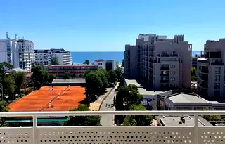 Двустаен апартамент в Бургас, к.к. Слънчев бряг