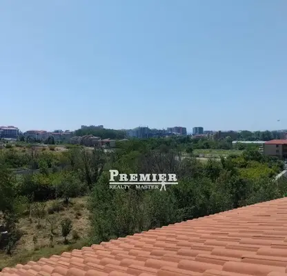 Photo 3 — Two-room apartment in Kosharitsa village with terrace and pool view