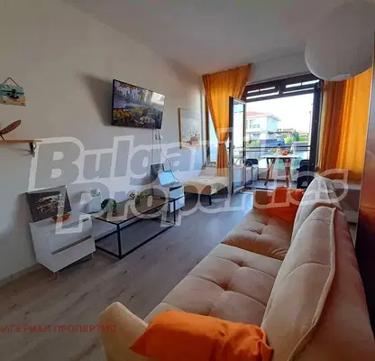 Photo 3 — 2-bedroom apartment in Oblast Burgas, Lozenec