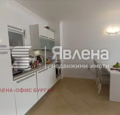Снимка 3 — Двустаен апартамент в Бургас, с. Лозенец
