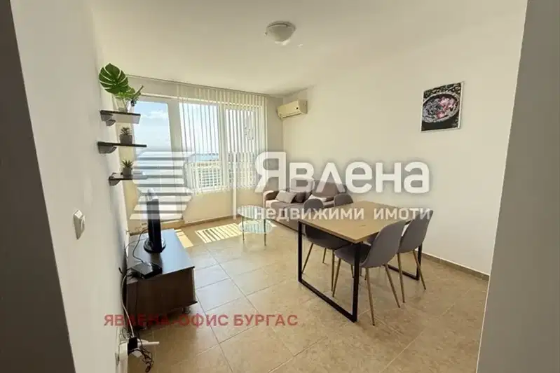 Двустаен апартамент в Бургас, с. Равда