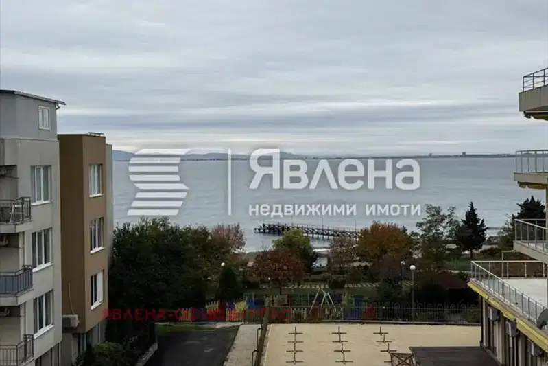 Двустаен апартамент в Бургас, с. Равда