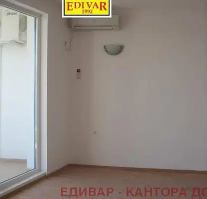 Снимка 2 — 2-стаен апартамент с морска панорама в Балчик