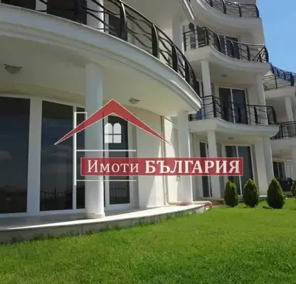 Снимка 2 — Двустаен апартамент в Добрич, Балчик