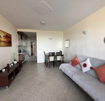 Photo 3 — 2-bedroom apartment in Oblast Dobrich, Balchik