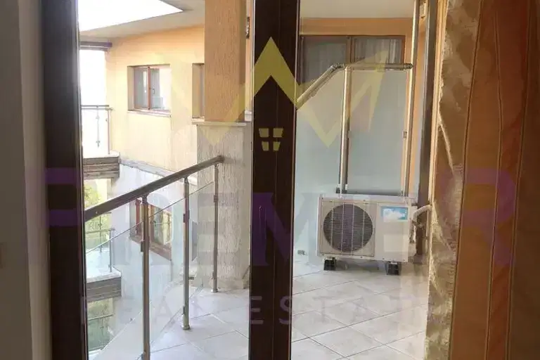 Двустаен апартамент в Добрич, Каварна