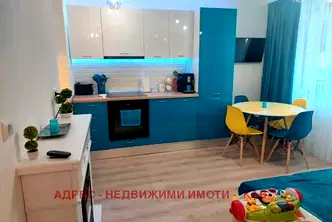 Двустаен апартамент в Добрич, Каварна