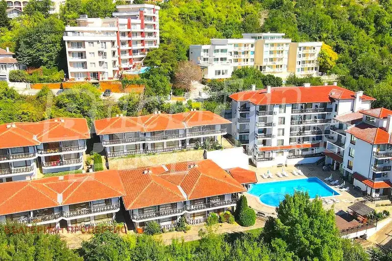 Двустаен апартамент в Добрич, Каварна
