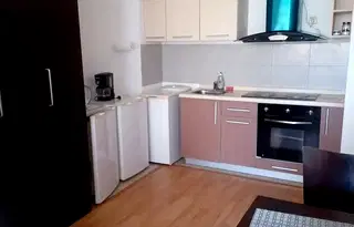 Двустаен апартамент в Добрич, Каварна