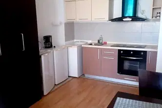 Двустаен апартамент в Добрич, Каварна