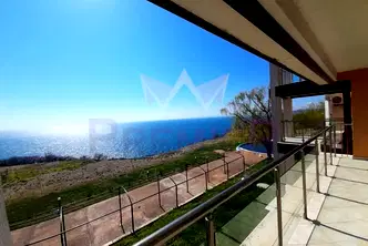 Двустаен апартамент в Добрич, Каварна
